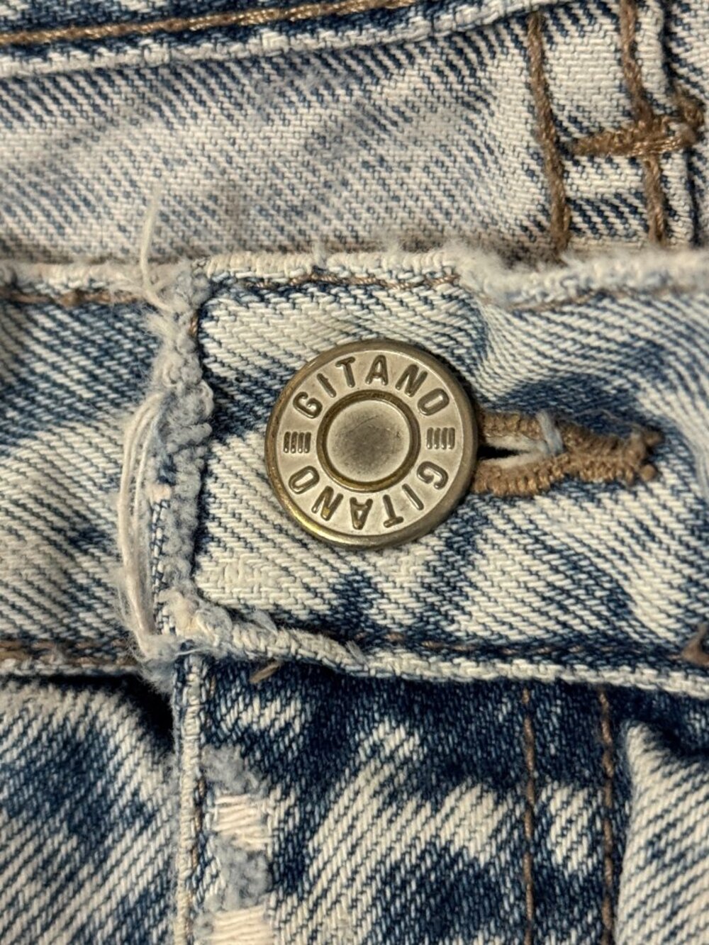 Gitano Jeans Women 34 Acid Wash Distressed Bow Back Raw Hem Tapered Frayed Ankle - Picture 7 of 13